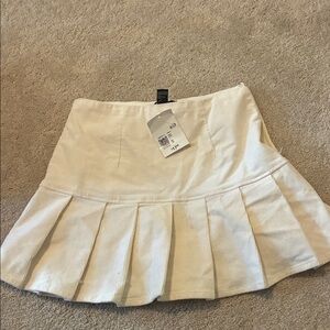 Forever 21 Cream Mini Skirt